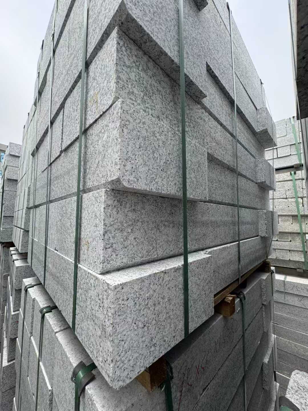 九江芝麻白路牙石 马路牙子