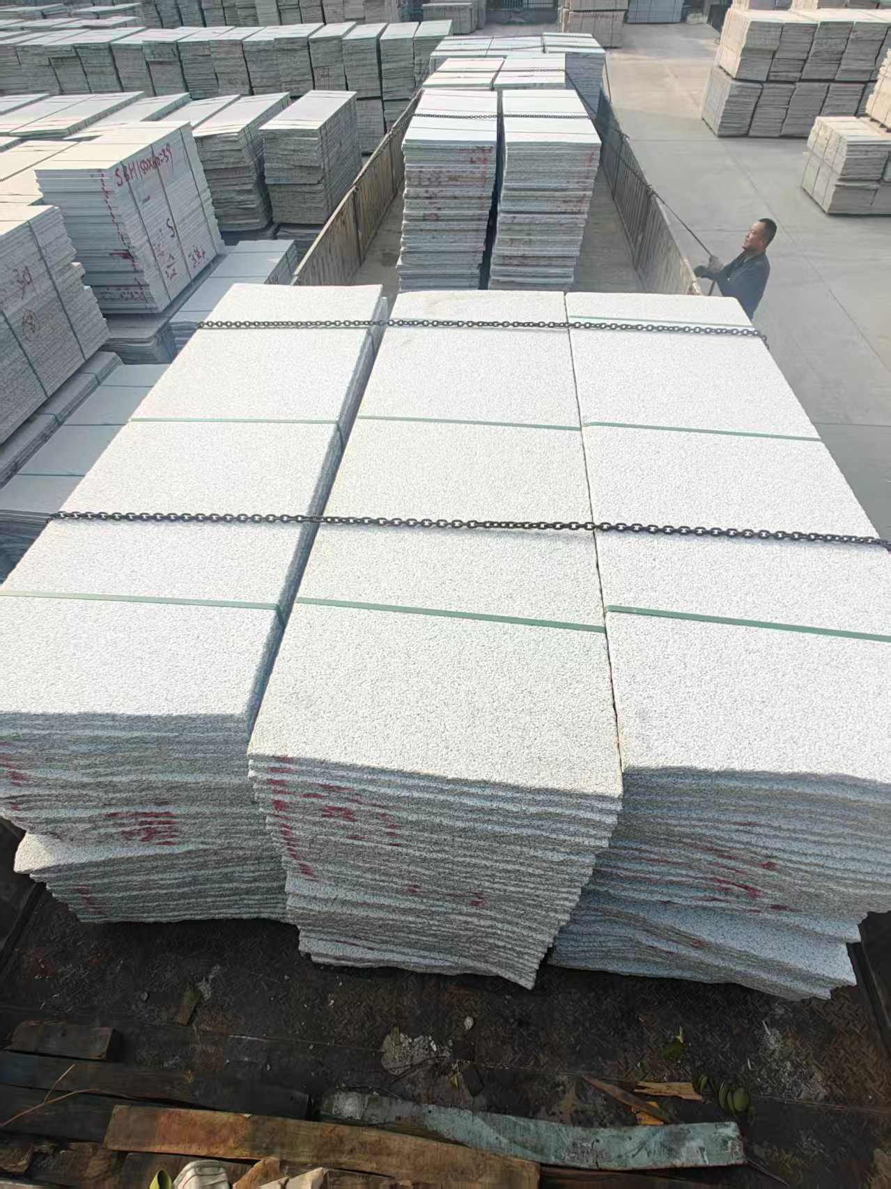 九江芝麻白毛板，石材毛板