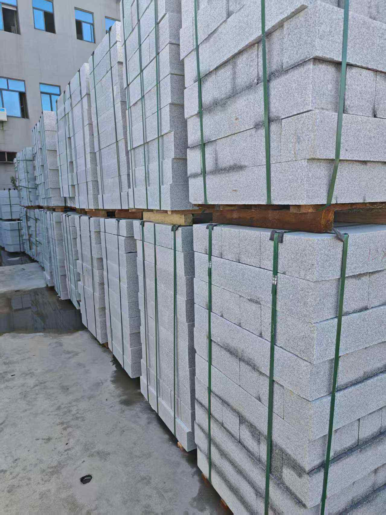 九江芝麻白路牙石，路侧石