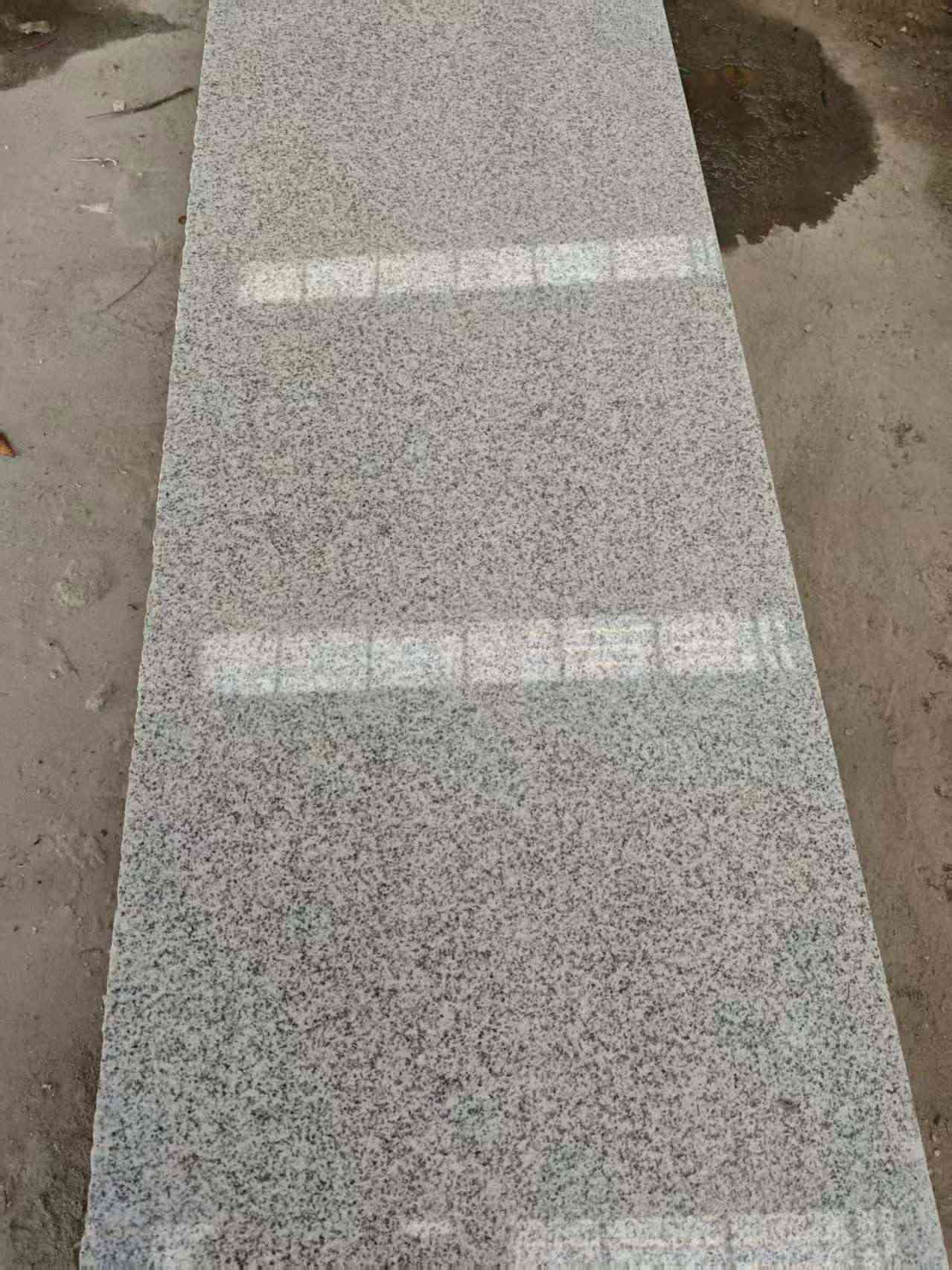 九江芝麻白光面毛板